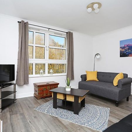 אדינבורו Altido 2Br Apartment With Free Parking, Near The Royal Mile מראה חיצוני תמונה