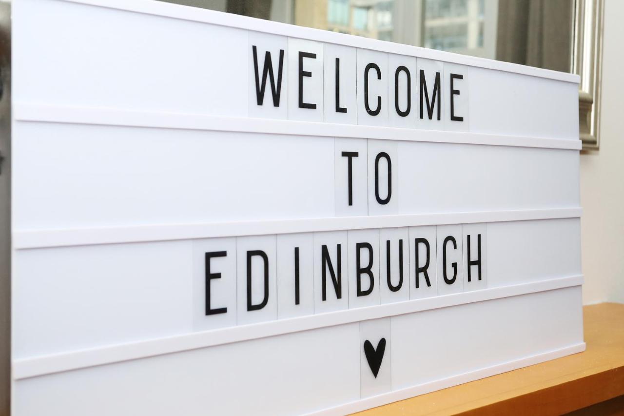 אדינבורו Altido 2Br Apartment With Free Parking, Near The Royal Mile מראה חיצוני תמונה